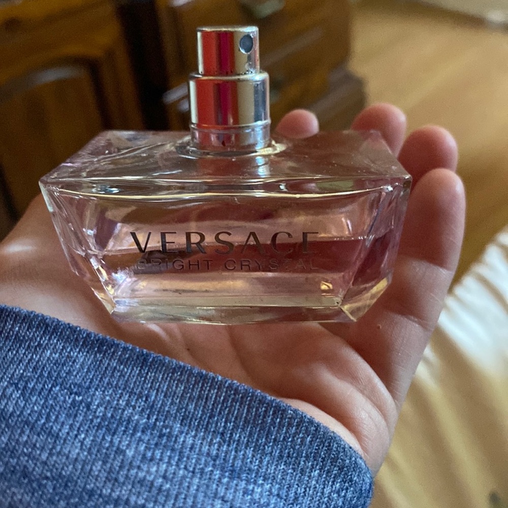 Versace Bright Crystal perfume